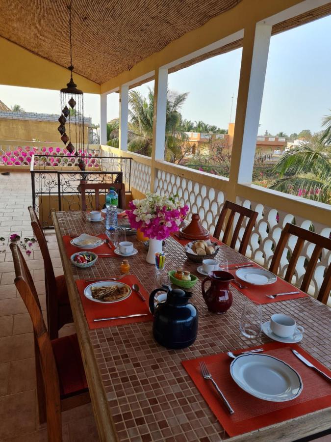 Le Souimanga Bleu Saly B&B 외부 사진